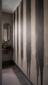 Dripping Taper Stripe Pattern