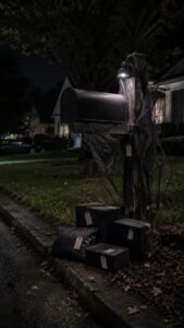 Make the Mailbox a Night Delivery Station