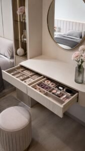 Store Daily Accessories in Shallow Drawers